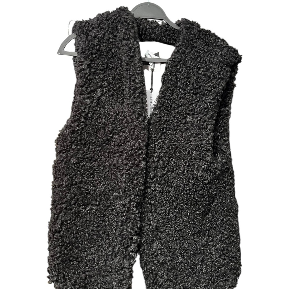 WeWoreWhat Curly Sherpa Vegan Leather Reversible Relaxed Fit Vest - Picture 7 of 7